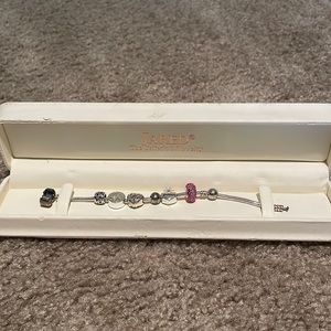Charm bracelet
